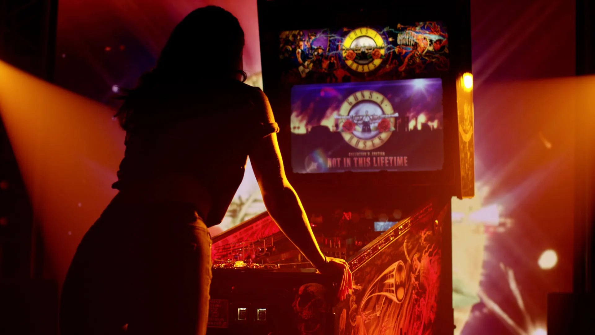 Load video: Guns N&#39; Roses Launch Trailer